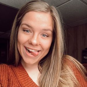 Meet your Posher, Tiffany